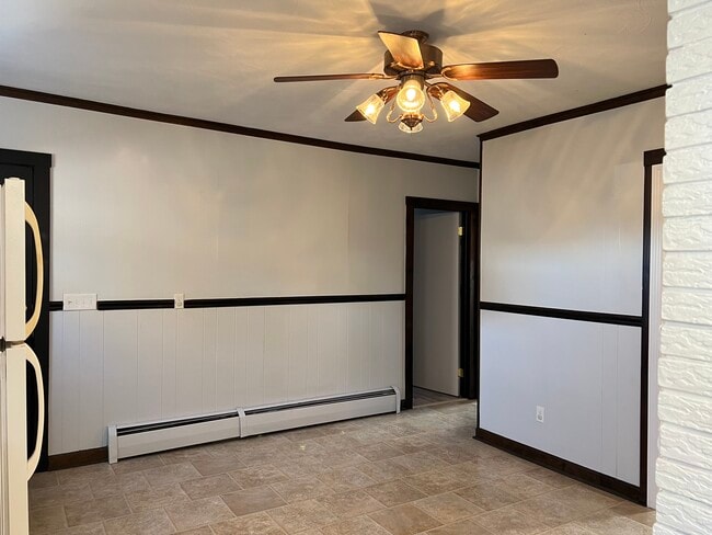 Dining Area - 24 Norris Ave