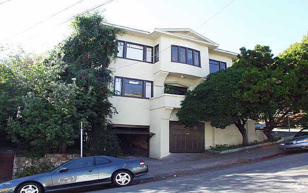 Primary Photo - 465 Elwood Ave