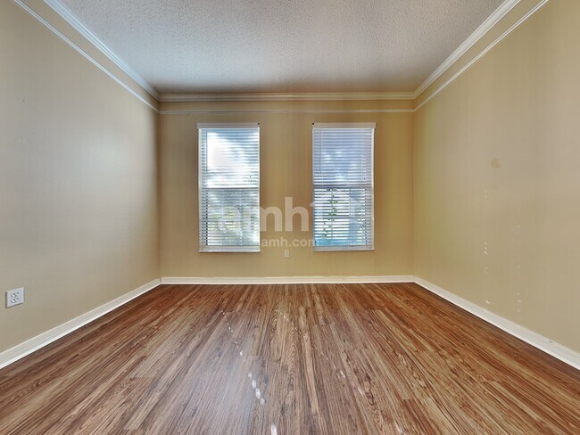 Building Photo - 805 Rocky Mountain Court