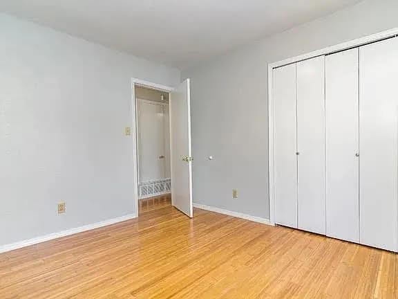 Foto del edificio - 4617 Carmel Ln