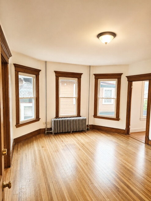 Beacon- Living Room - 33-35 Rowe Ave