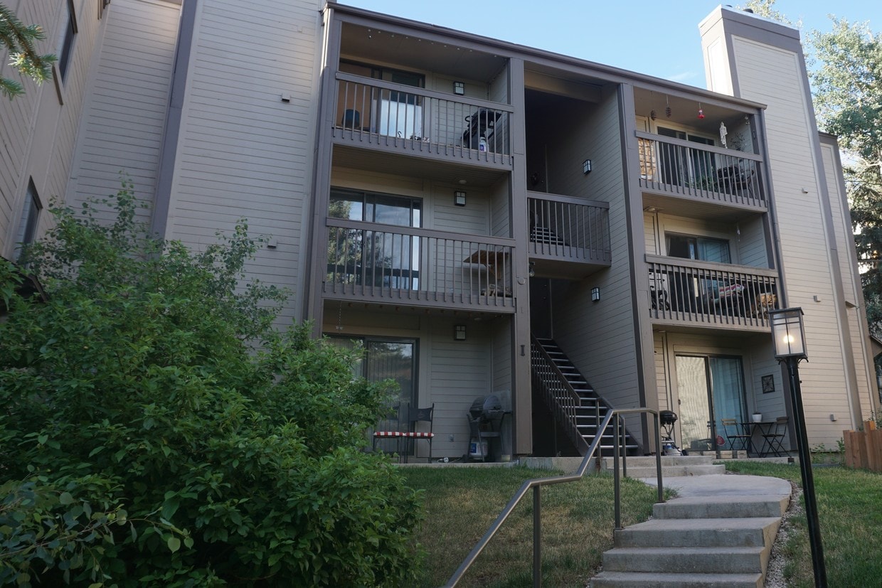 1650 Lower Iron Horse Loop Rd, Park City, UT 84060 Apartments at 1650