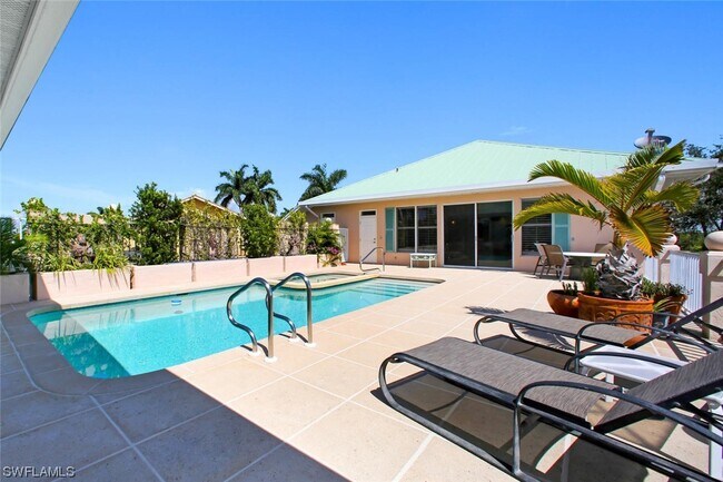 Foto del edificio - 5601 Queens Kew