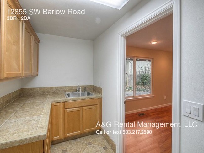 Building Photo - 12855 SW Barlow Rd