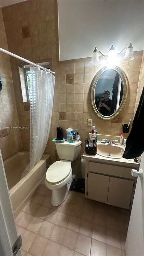Foto del edificio - 2944 SW 25th Ter