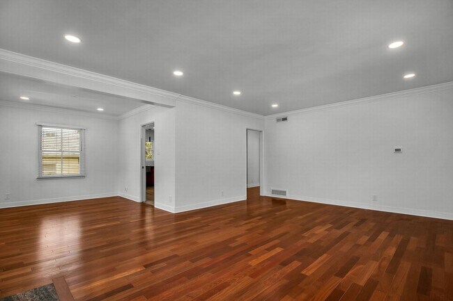 Foto del edificio - Incredible unit in A+ Location