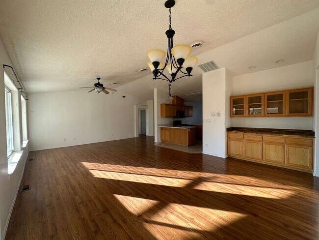 Foto del edificio - 3 Bedroom 2 Bathroom Home for rent in Bloomfield