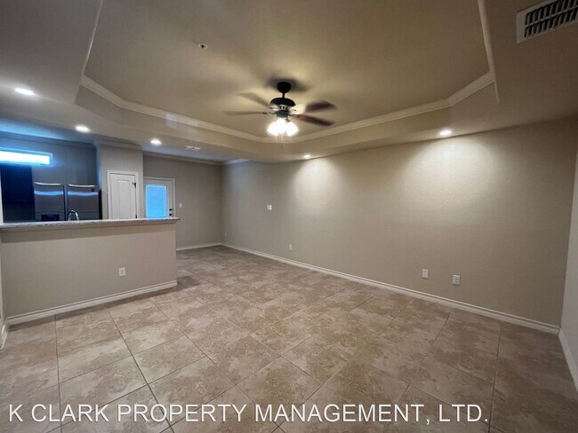 Building Photo - 3 br, 2.5 bath House - 6406 MARCEL WAY #102