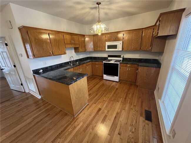 Foto del edificio - 309 Dixie Dr