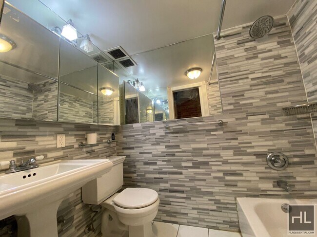 Foto del edificio - West 97th Street