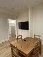 Building Photo - 8717-8110 110 St NW