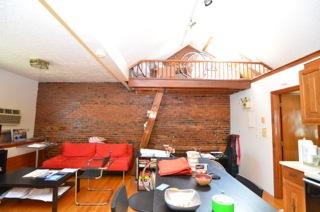 Primary Photo - 93 Hudson St