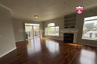 Building Photo - 1776 N Race St