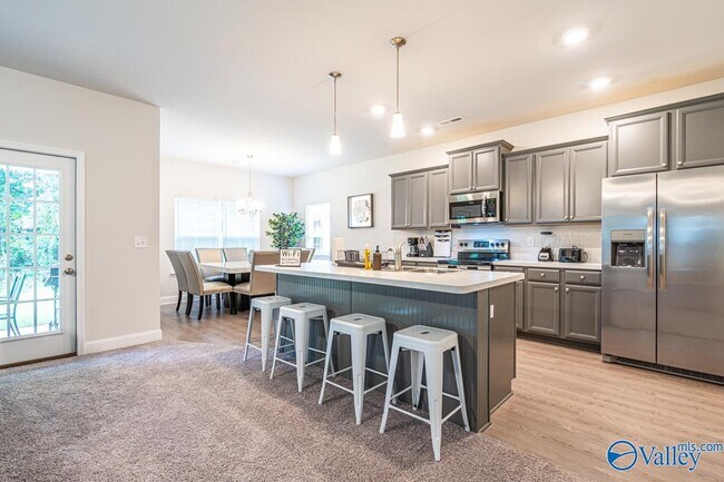 Foto del edificio - 176 Tybee Dr