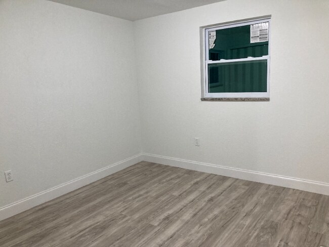 Foto del edificio - 4925 S 83rd St