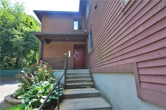 Building Photo - 27 Harrison St
