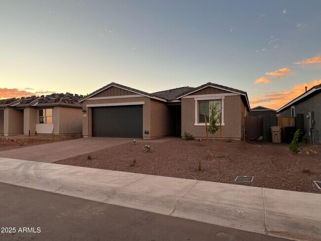Foto del edificio - 7700 W Saddlehorn Rd