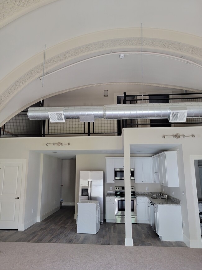 Building Photo - Residences at Woodlawn