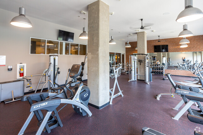 Fitness Center - Yugo Louisville Nine