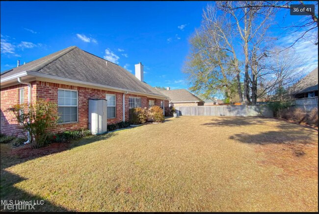 Building Photo - 4 br, 2 bath House - 611 Castlewoods Blvd