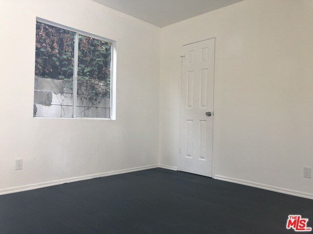 Foto del edificio - 719 N Formosa Ave