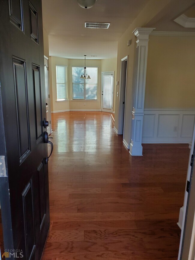 Building Photo - 315 Nichols Ridge Pointe