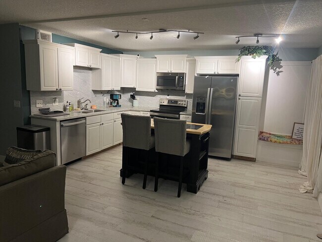 Foto del edificio - 312 Southwind Dr