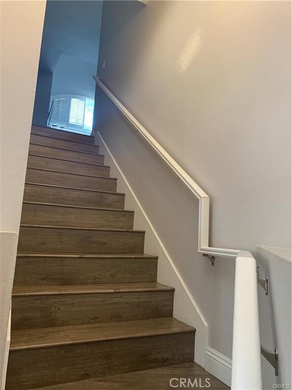 Building Photo - 2940 Vía Toscana