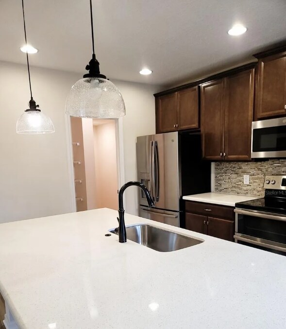 Building Photo - 9301 Oglethorpe Dr
