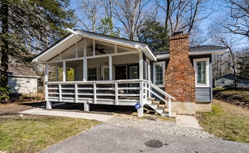 Building Photo - 15 Footbridge Trail