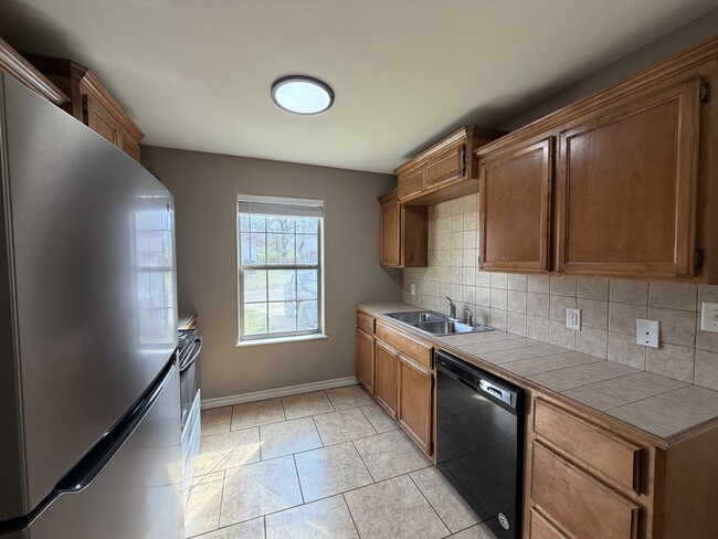 Foto del edificio - 2415 Laurel St