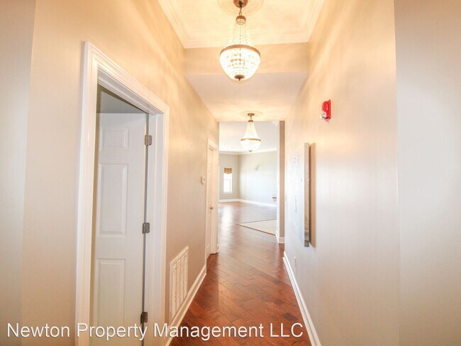 Building Photo - 3 br, 2 bath House - 6122 Bay Village Driv...