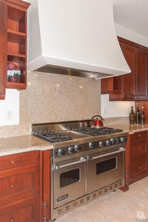 Foto del edificio - 26709 Alsace Drive