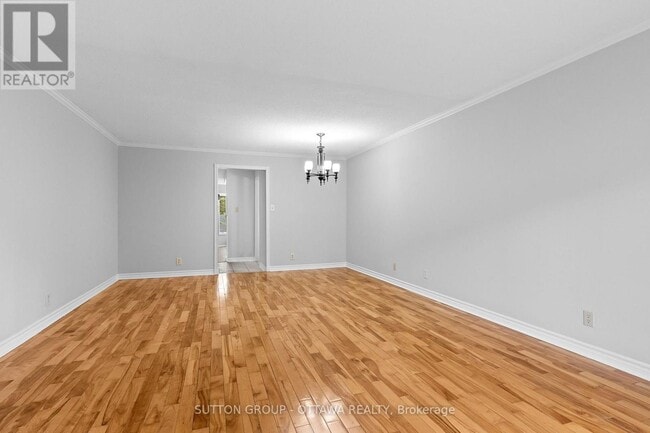 Building Photo - 162 Rushford Private