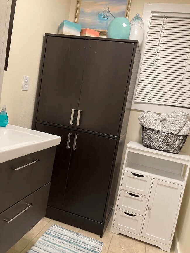 Foto del edificio - 756 N 76th St