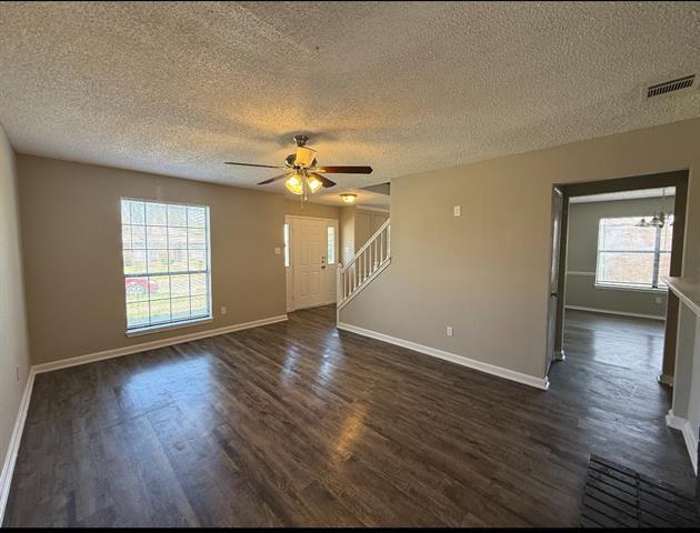 Foto del edificio - 2128 Kirkwood St
