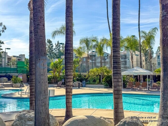 Foto del edificio - 5500 Owensmouth Ave