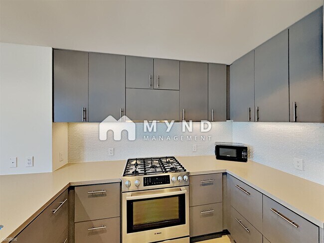 Building Photo - 52 Innes Ct