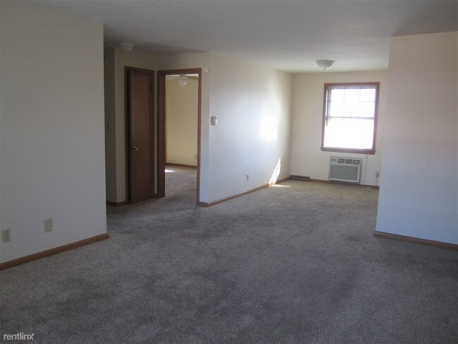 Foto del edificio - 1258 E Elm St