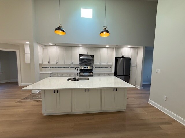 Encimera de cuarzo premium de alta calidad para cocina principal - 218 Elizabeth Ave