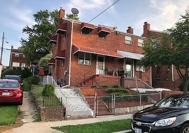 Primary Photo - 4257 H St SE