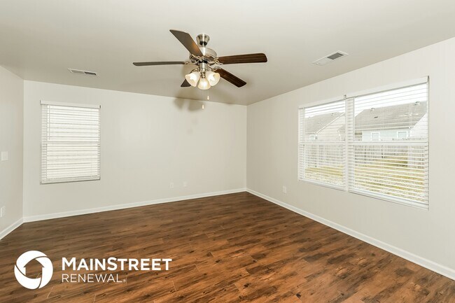 Foto del edificio - 925 Hawthorn Ln