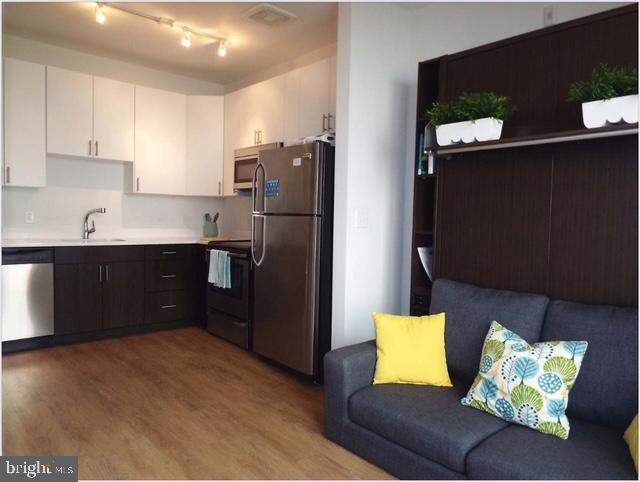 Foto del edificio - 4500 College Ave