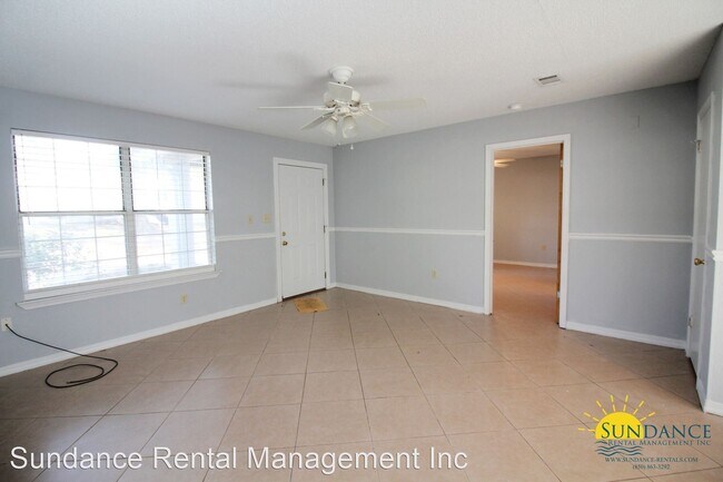 Building Photo - 3 br, 2 bath House - 206 Jeff Drive