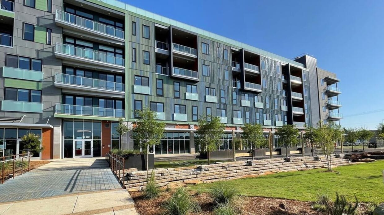 2901 4th Ave S Unit 5N.676637, Birmingham, AL 35233 Room for Rent in