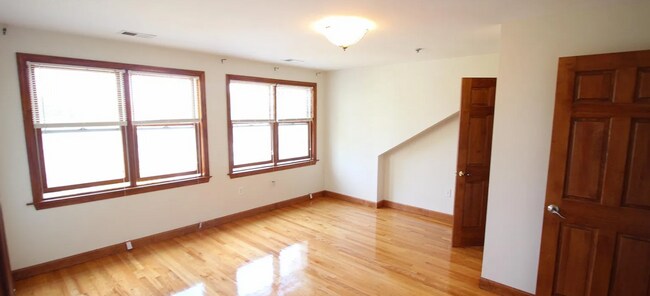 Building Photo - 102 Allston St