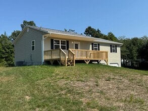 Building Photo - 26910 Stephanie Ln