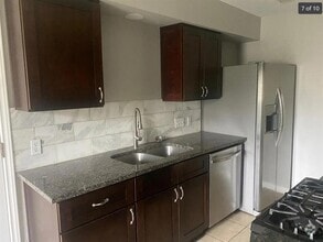 Building Photo - 1810 Nicole Cir