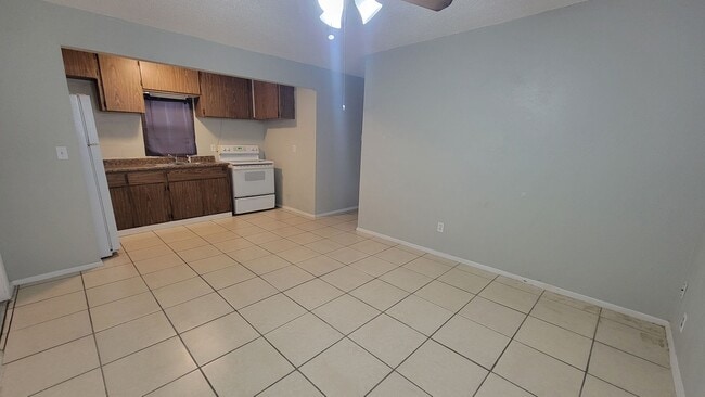 Building Photo - 3731 Papai Dr
