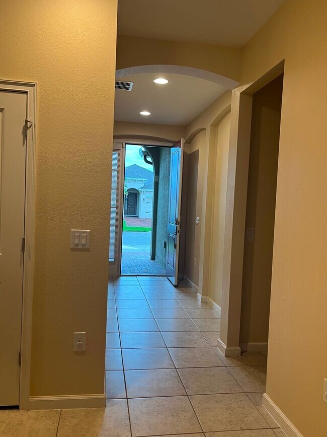 Foto del edificio - Beautiful 3-Bedroom + Flex Room Home for Rent in Sawgrass Plantation